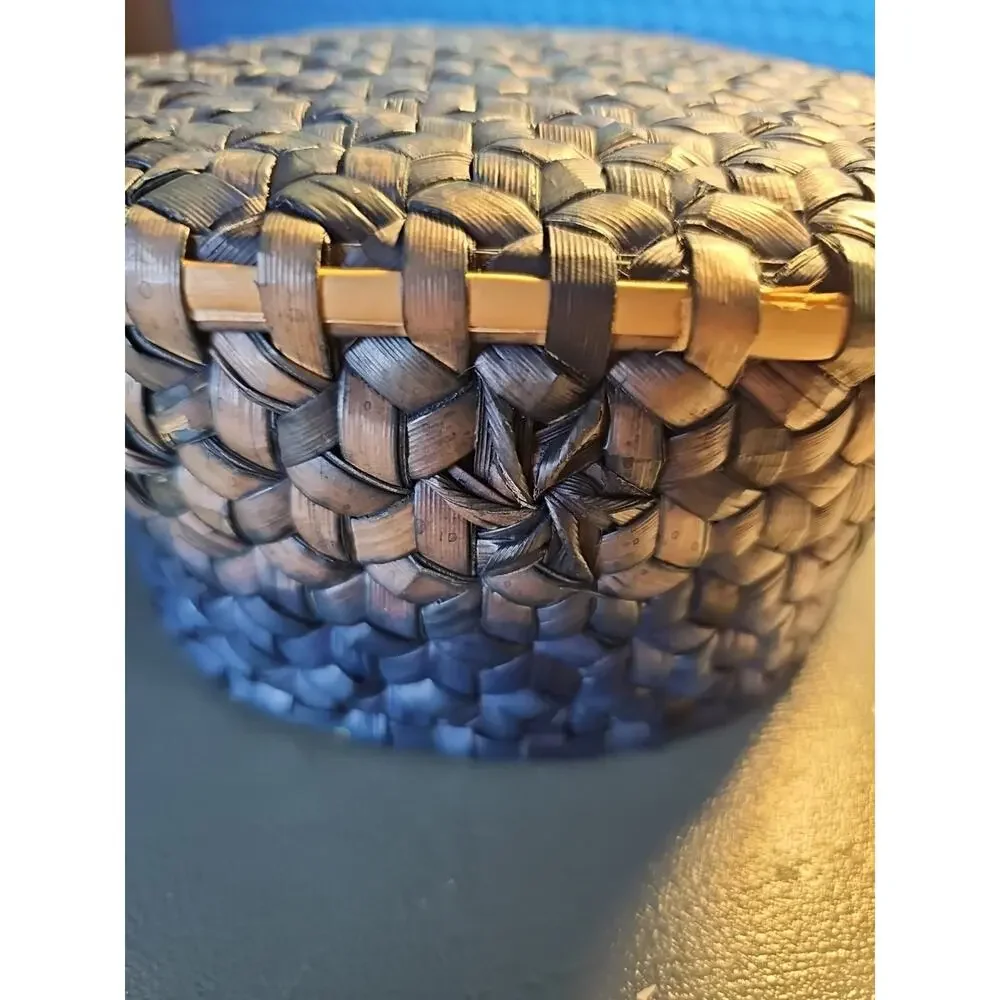 Vintage Woven Grass‎ Basket With Cover. Farmhouse, Sewing.